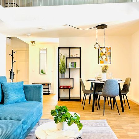 E&K Living - Design Apartments - Netflix - Audi - In Village - Free Parking Ingolstadt Bagian luar foto