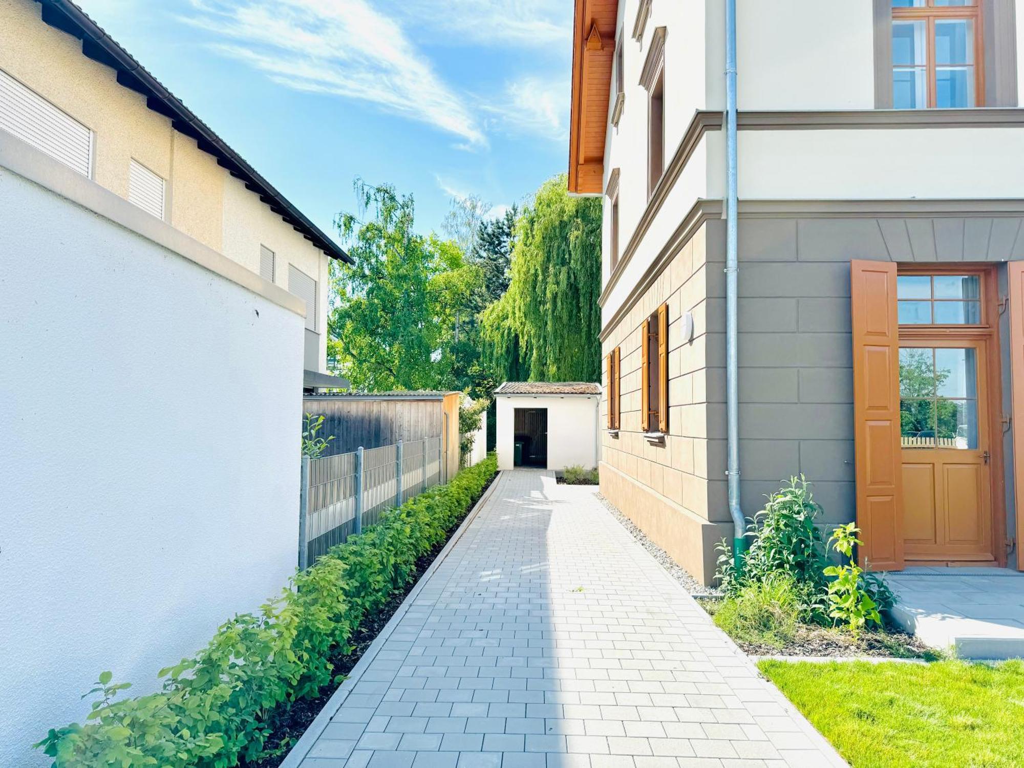 E&K Living - Design Apartments - Netflix - Audi - In Village - Free Parking Ingolstadt Bagian luar foto