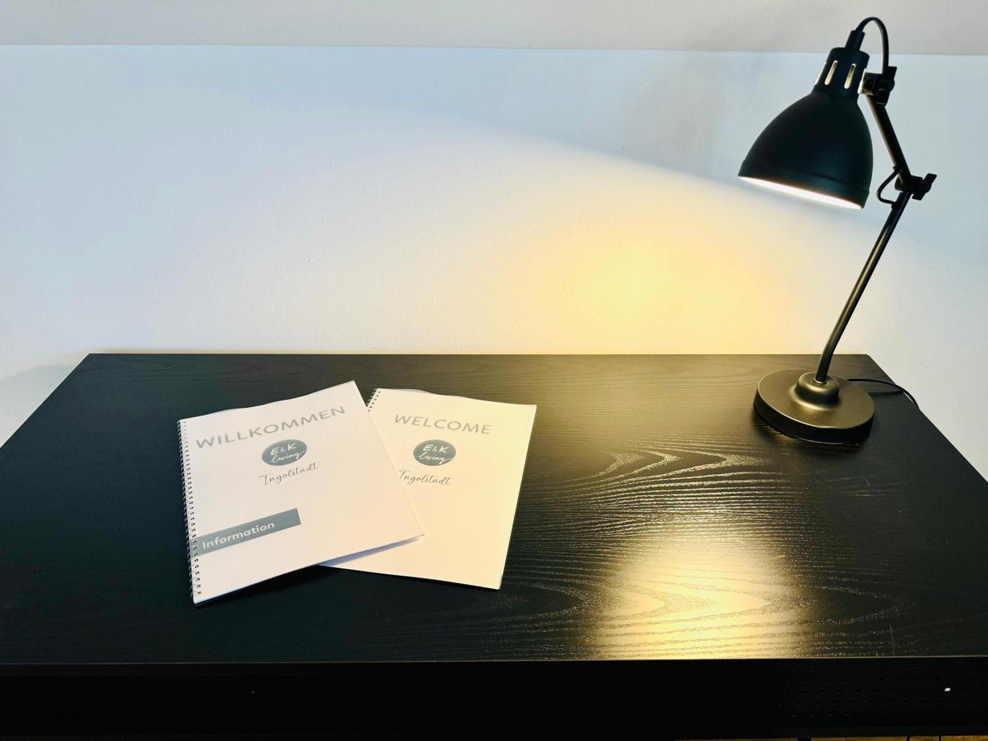 E&K Living - Design Apartments - Netflix - Audi - In Village - Free Parking Ingolstadt Bagian luar foto