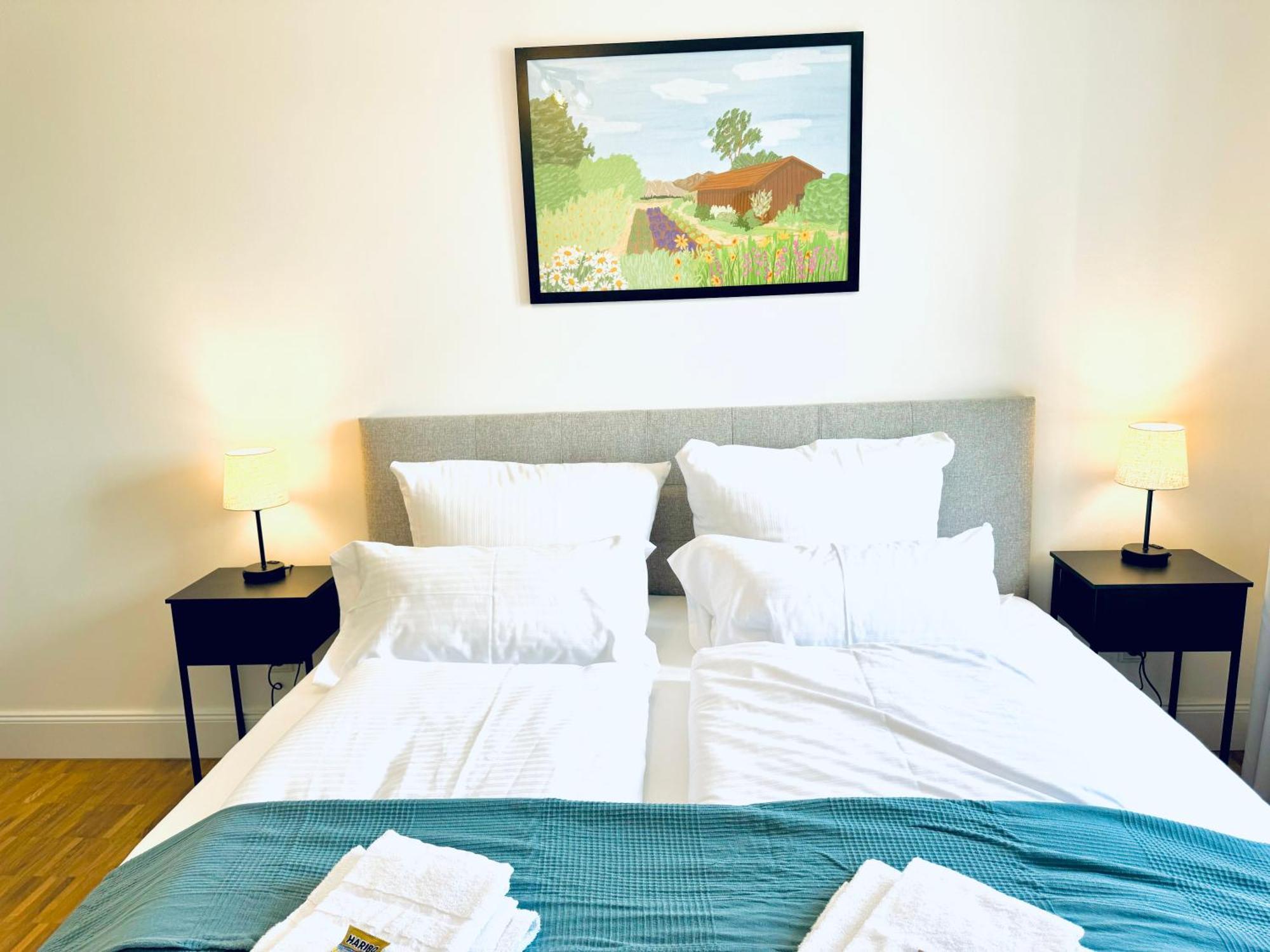 E&K Living - Design Apartments - Netflix - Audi - In Village - Free Parking Ingolstadt Bagian luar foto