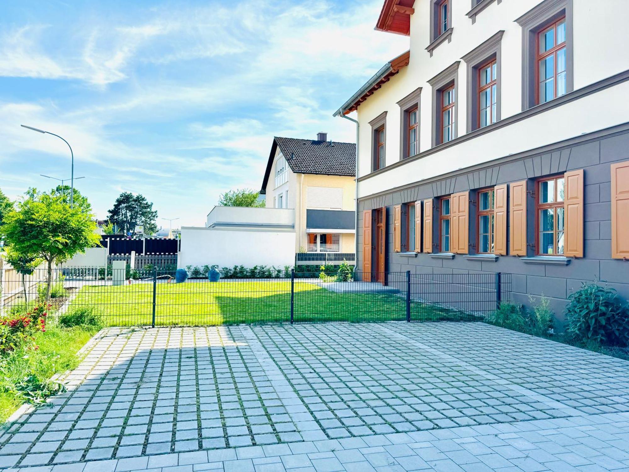E&K Living - Design Apartments - Netflix - Audi - In Village - Free Parking Ingolstadt Bagian luar foto