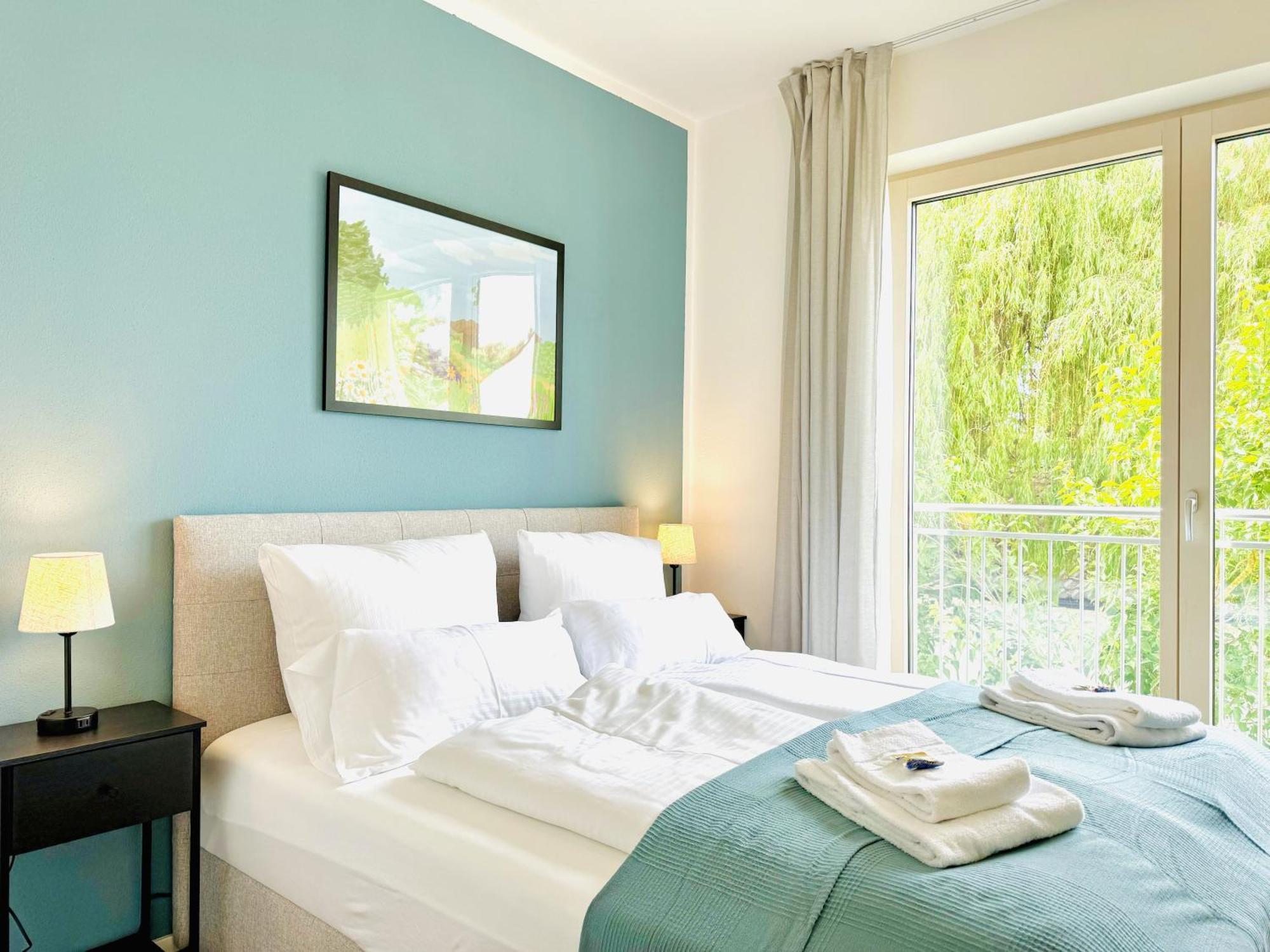 E&K Living - Design Apartments - Netflix - Audi - In Village - Free Parking Ingolstadt Bagian luar foto